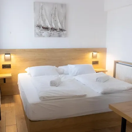 Apartments & Rooms Stella Adriatica Murter Exterior foto